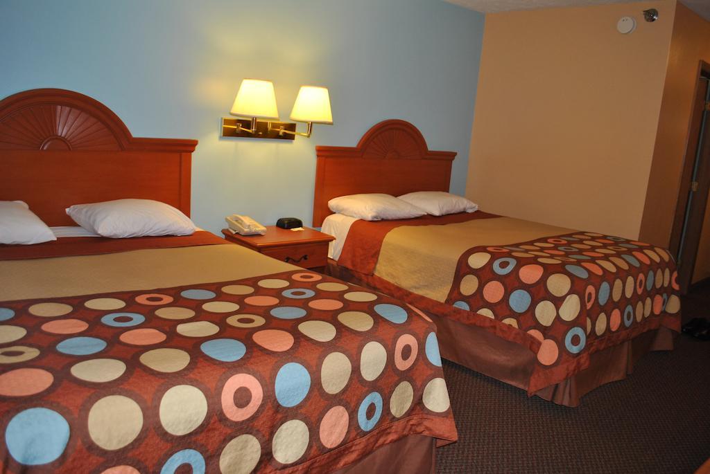 Hotel Super 8 By Wyndham Shipshewana Pokój zdjęcie